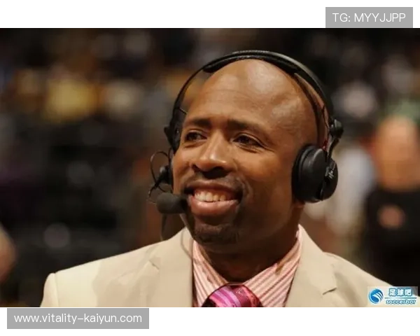 足球和篮球球星卡有何异同探讨两大运动收藏价值与市场差异