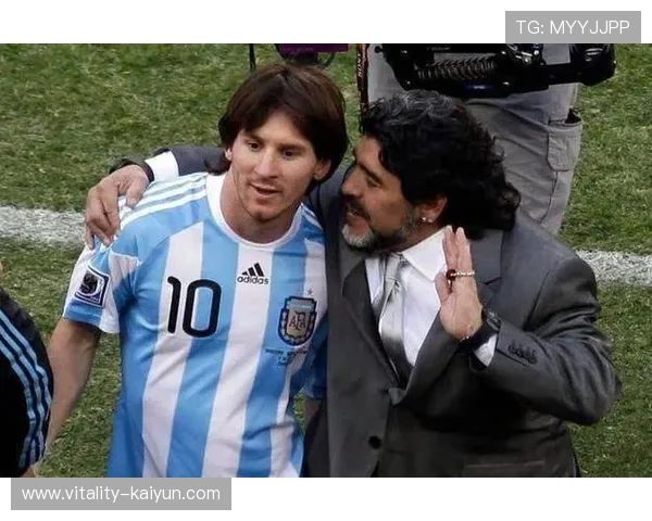 足球比赛中球星的精彩表现与影响力分析:从梅西到C罗的风采对比 足球比赛中球星的精彩表现与影响力分析:从梅西到C罗的风采对比